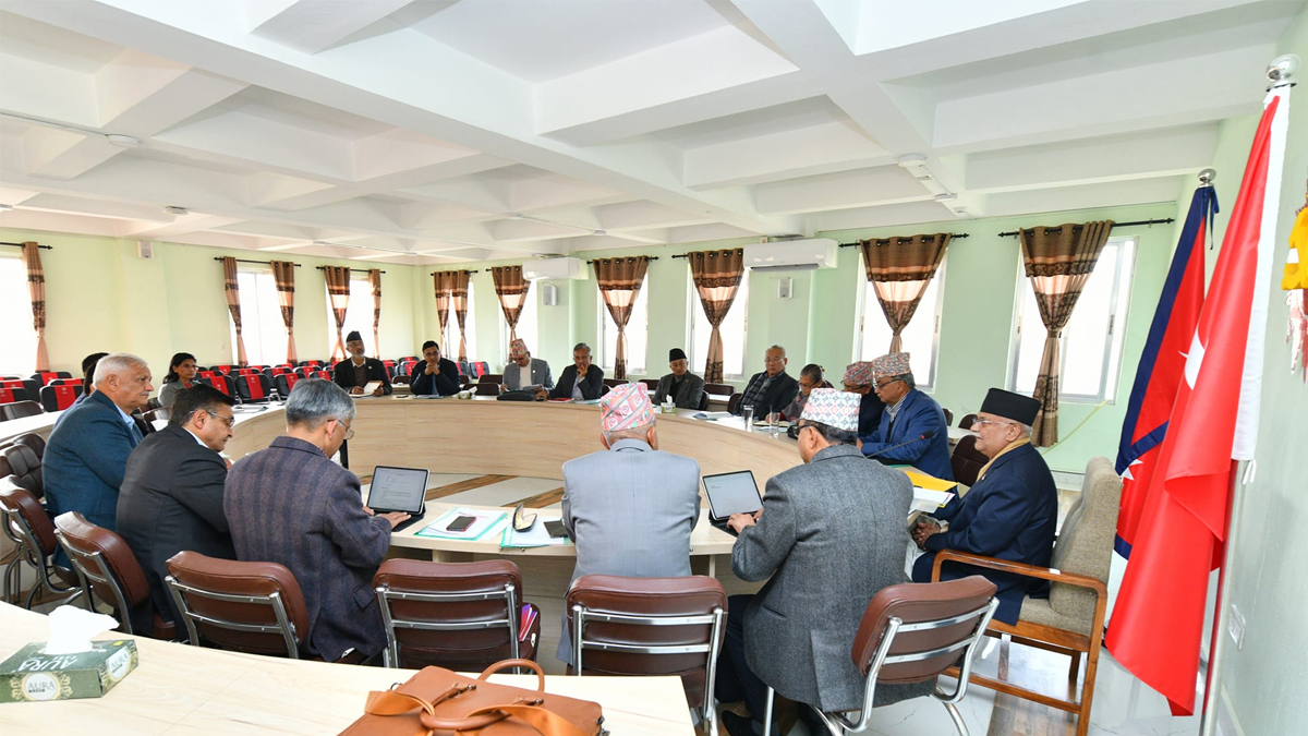 एमाले सचिवालय बैठकको निर्णय : प्रदेश १ को इन्चार्जमा राजेन्द्र गौतम, घनश्याम भुसालको स्थानमा विन्दा पाण्डे 
